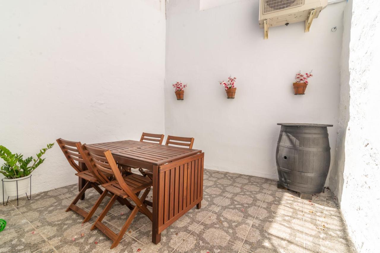 בנאלמדנה Lovely Cozy 2-Bedroom Residential Home With Patio מראה חיצוני תמונה